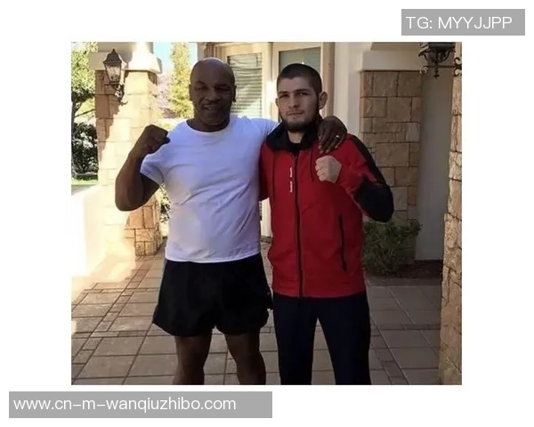 小鹰挑战梅威瑟拳坛传奇之战谁能问鼎巅峰荣耀